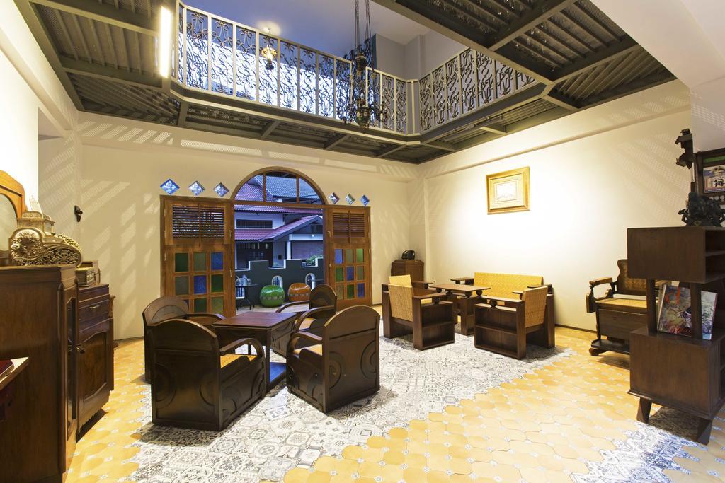 Wisma tamu Reddoorz Near Arteri Indah