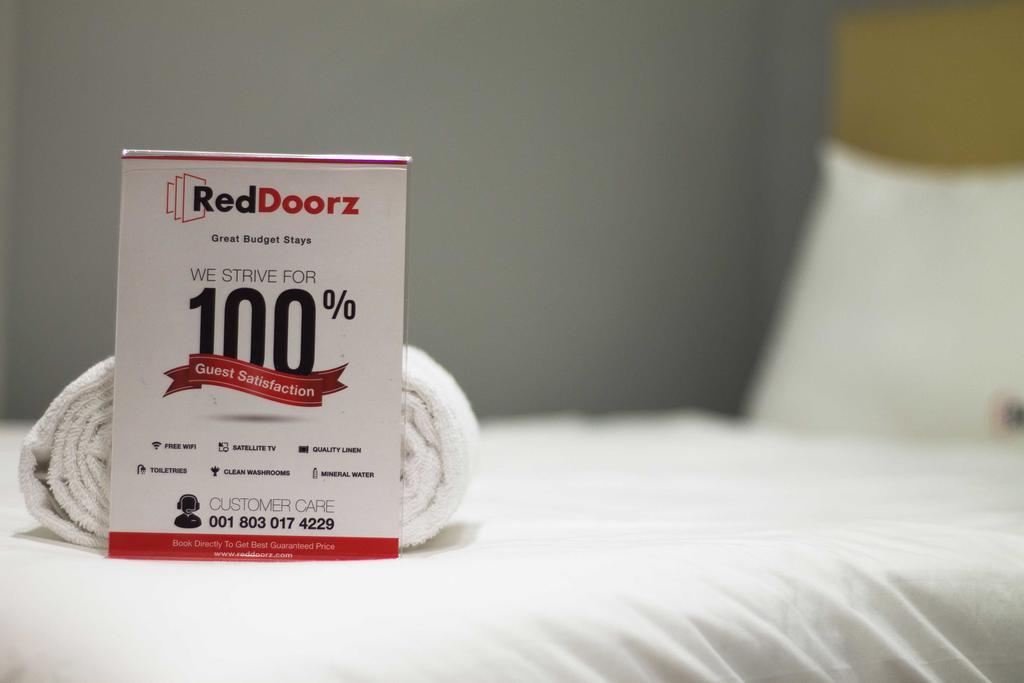 Guest house Reddoorz Near Arteri Indah